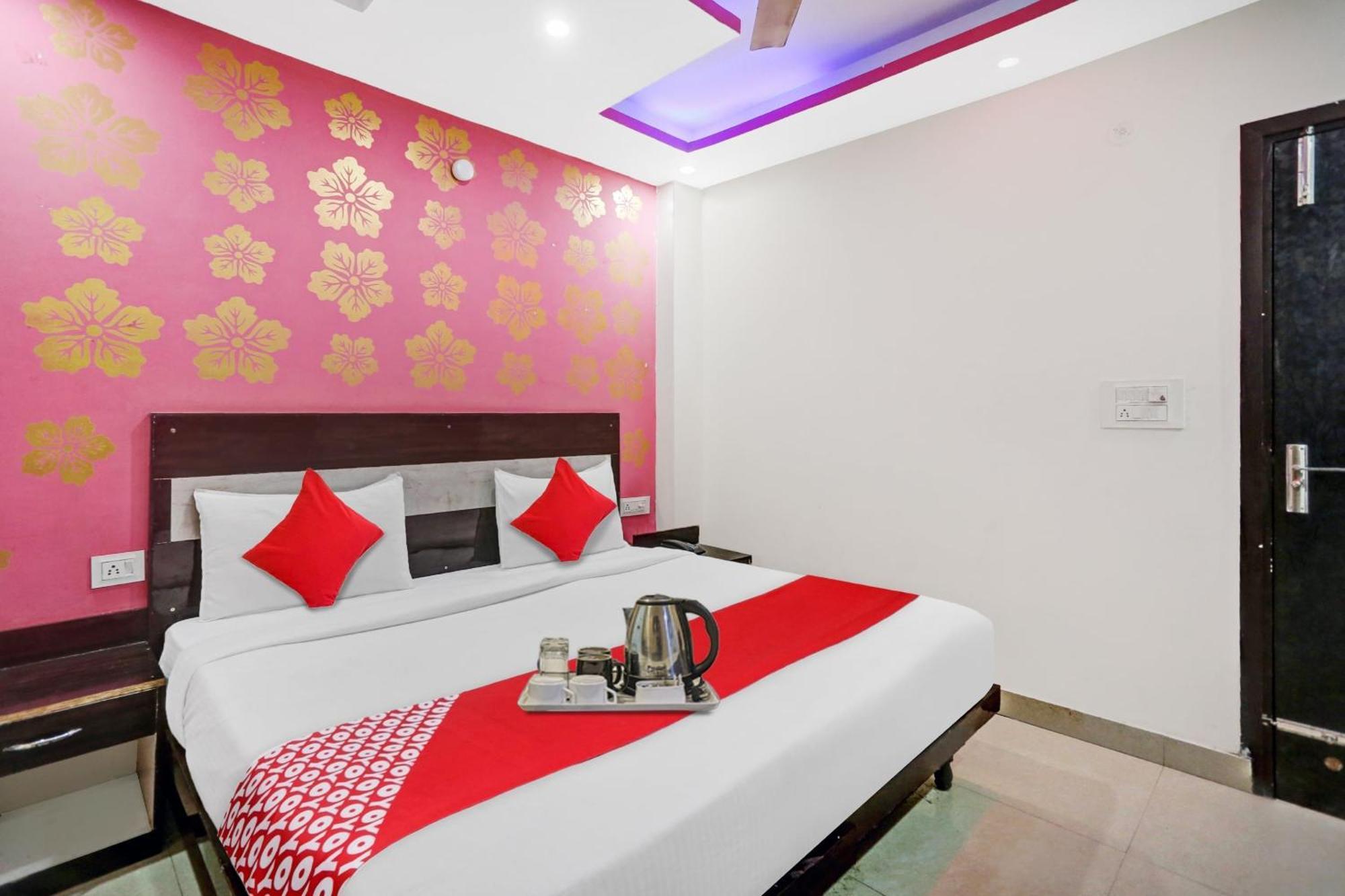 Hotel O Hotel Blue Orchid 新德里 外观 照片