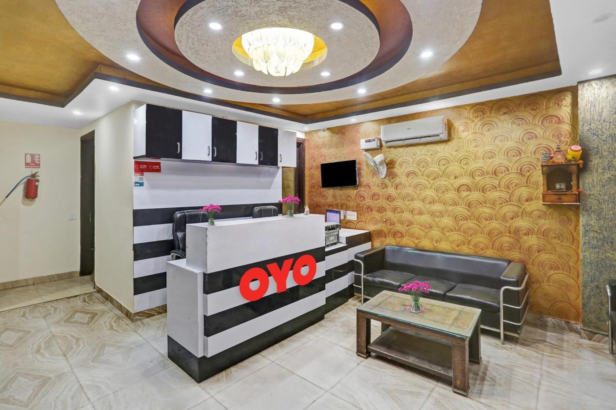 Hotel O Hotel Blue Orchid 新德里 外观 照片