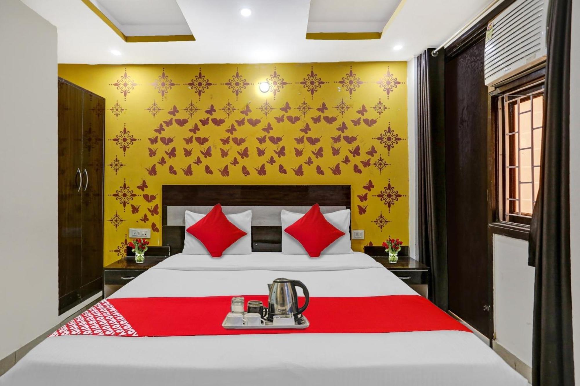Hotel O Hotel Blue Orchid 新德里 外观 照片