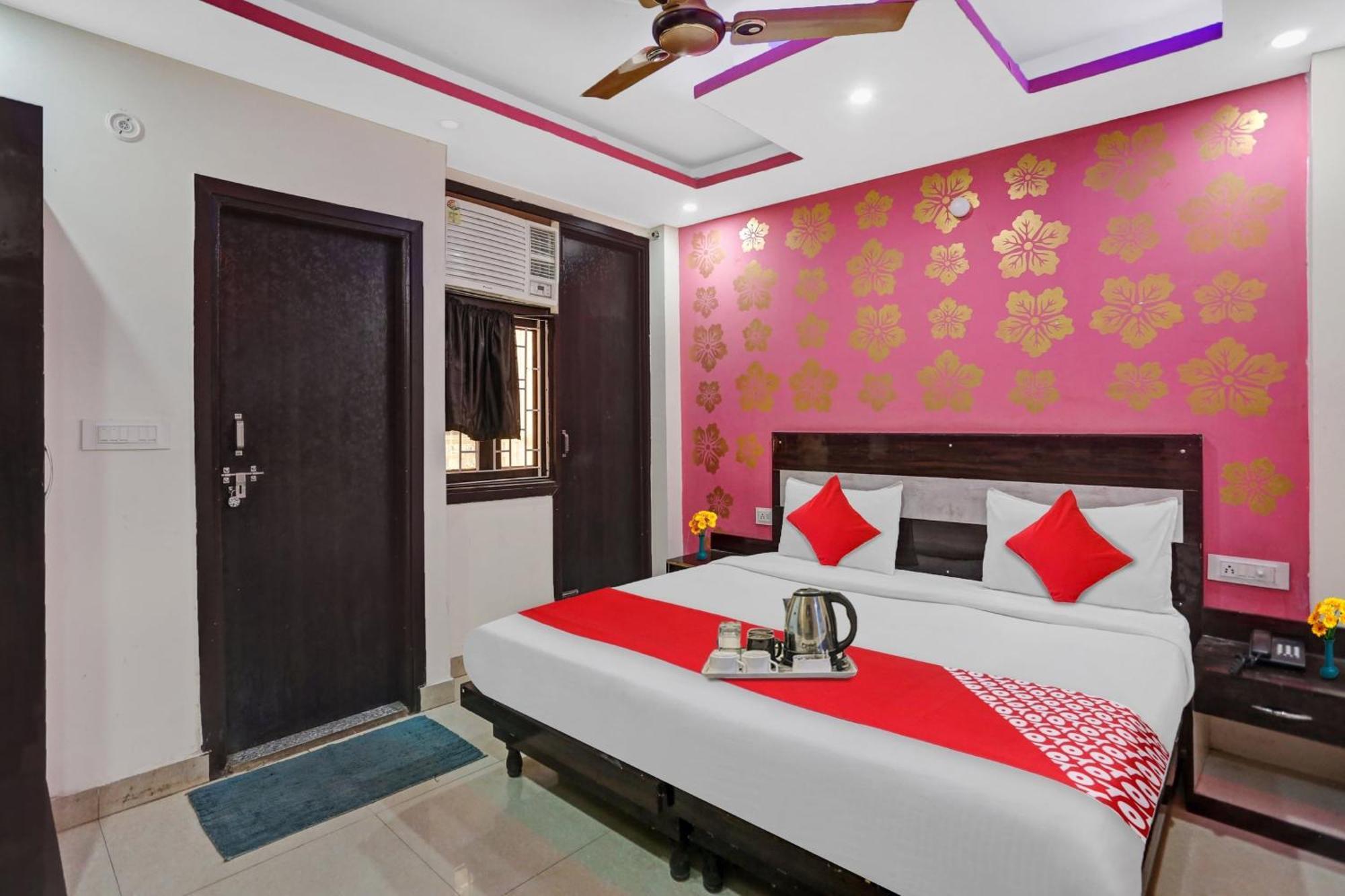 Hotel O Hotel Blue Orchid 新德里 外观 照片