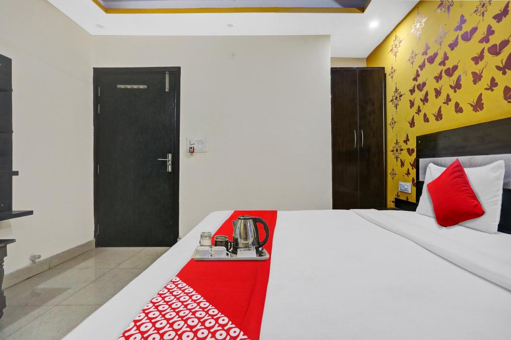 Hotel O Hotel Blue Orchid 新德里 外观 照片