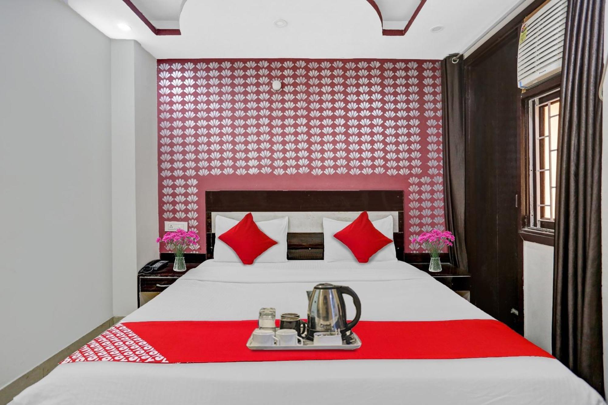 Hotel O Hotel Blue Orchid 新德里 外观 照片